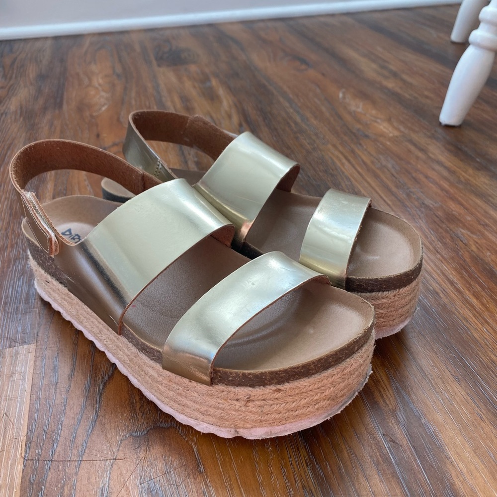 Dirty Laundry Platform Sandals